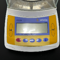 Sartorius CP225D Analytical Balance image 3